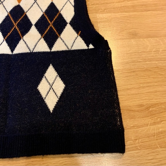 Argyle Pattern Sweater Vest One Size - Picture 5 of 5